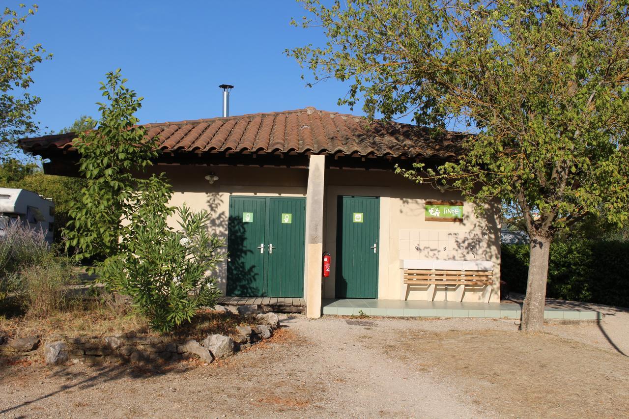 Camping Forcalquier Les Routes De Provence Exterior foto