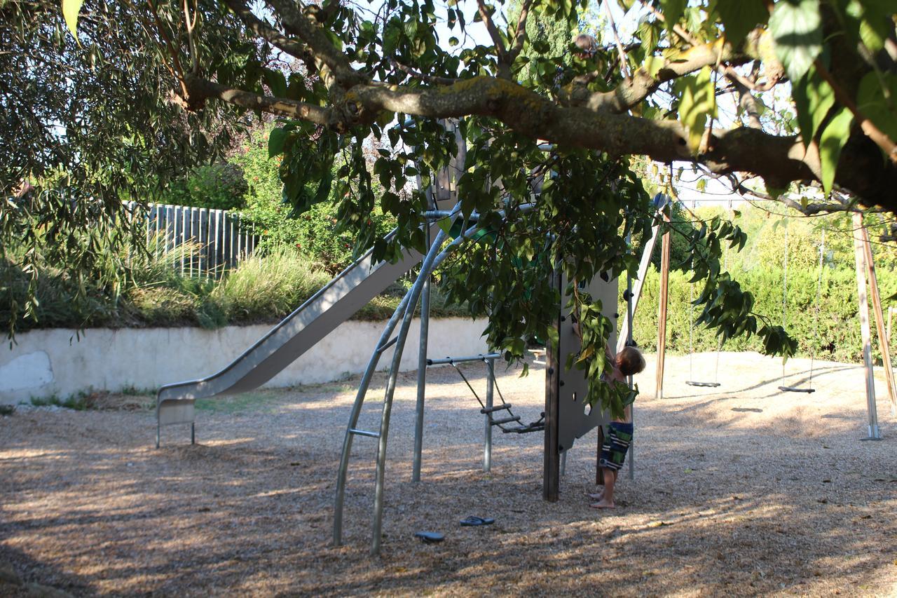 Camping Forcalquier Les Routes De Provence Exterior foto