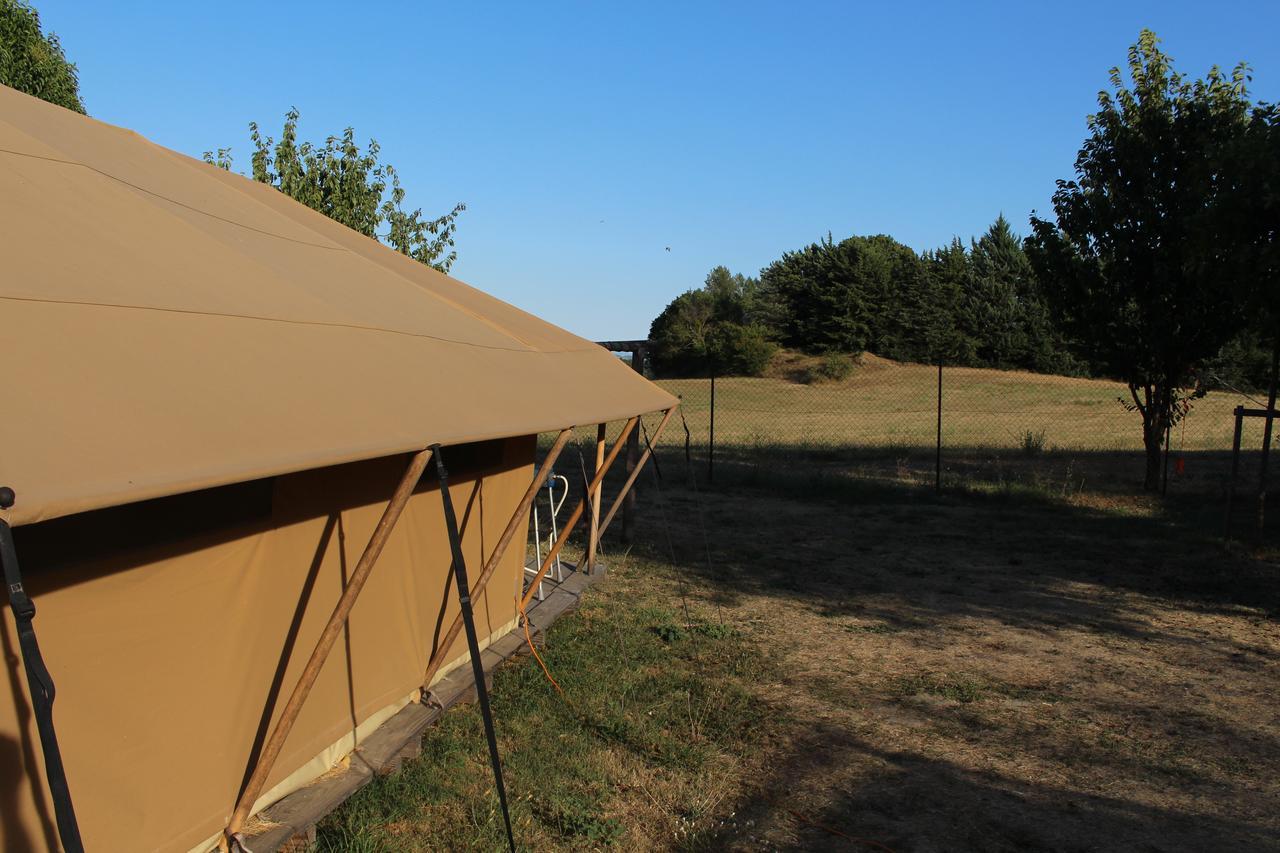 Camping Forcalquier Les Routes De Provence Exterior foto